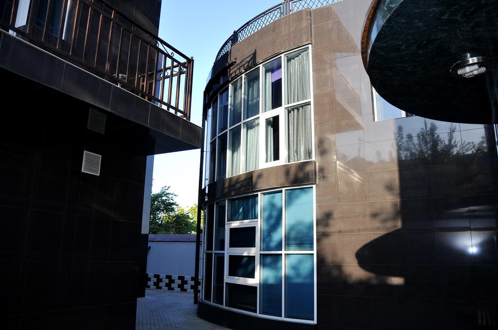 Totem Hotel Shymkent Exterior photo