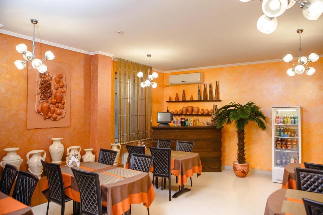 Totem Hotel Shymkent Exterior photo